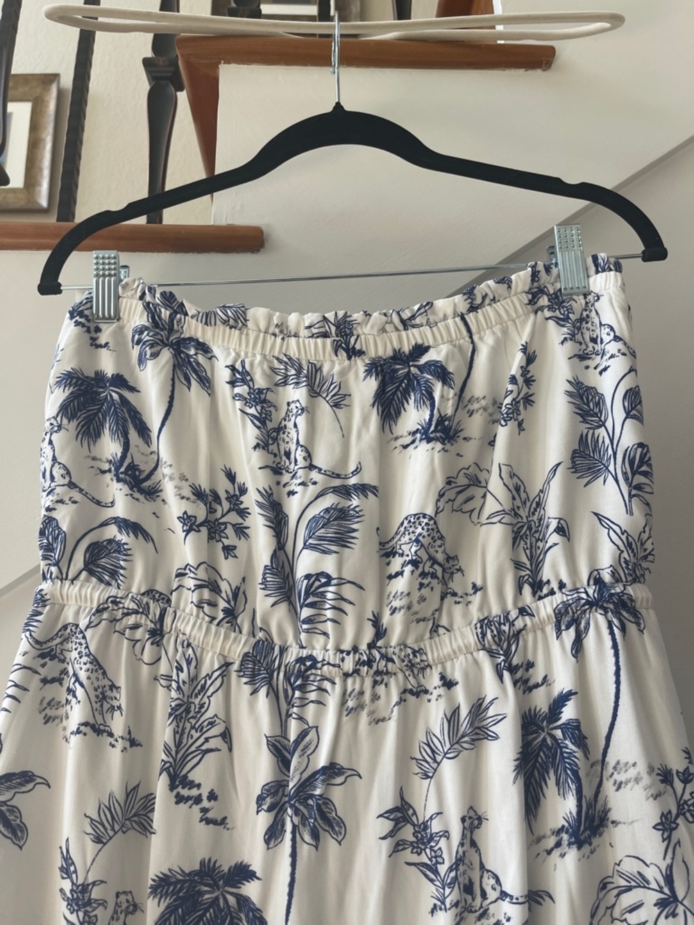 Lost + Wander White Maxi Dress with Blue Tropical Print NWT Size L - Picture 8 of 13